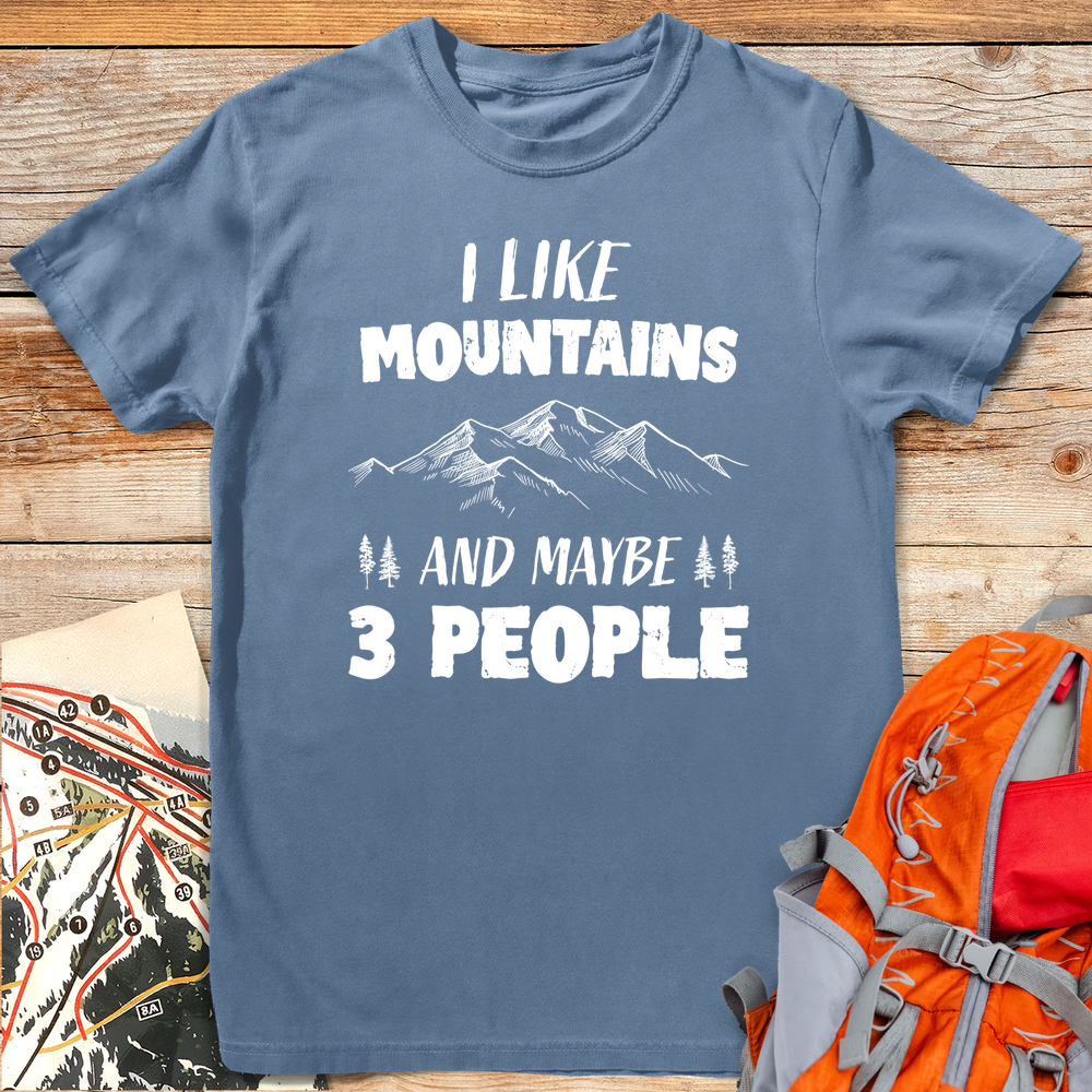 405 Mountains 3 People White - Blue Jean