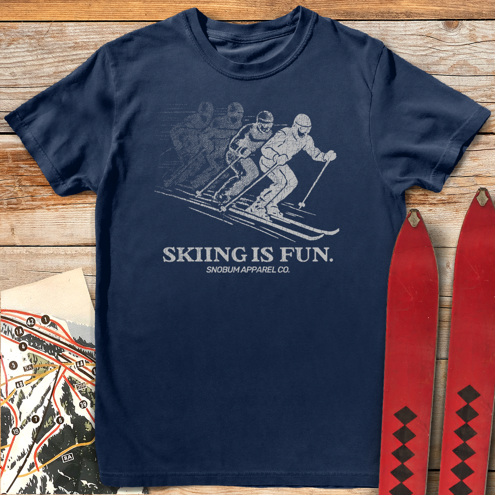 531 Skiing Is Fun White - Navy