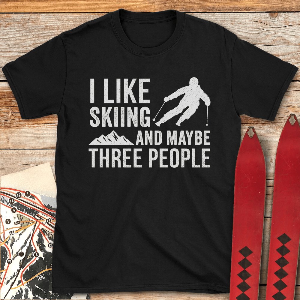 738 Thee People Skiing White - Black