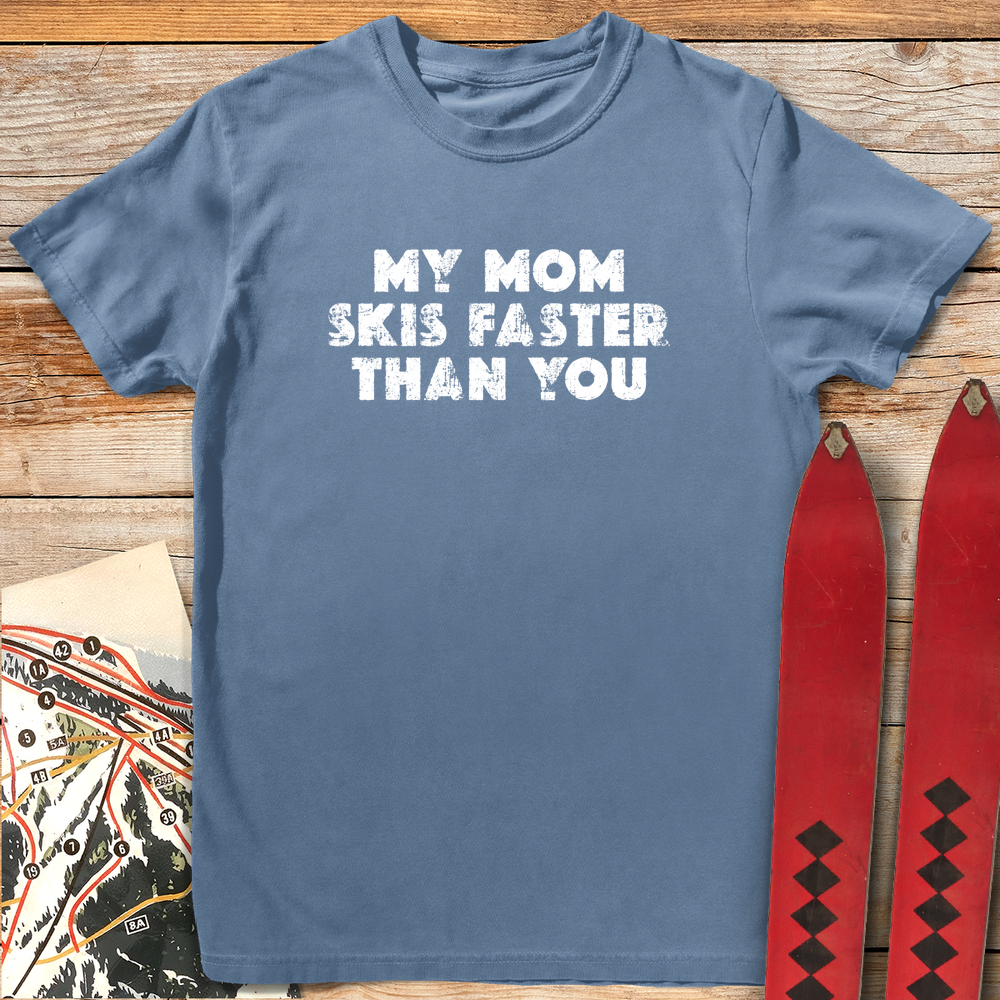 1041 Mom Skis Faster White - Blue Jean