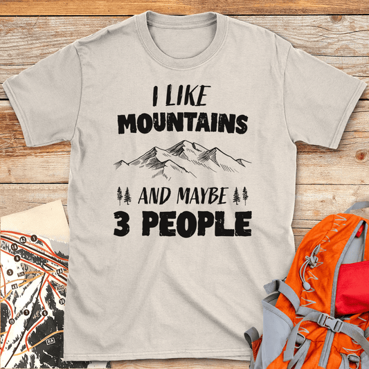 405 Mountains 3 People White - Natural