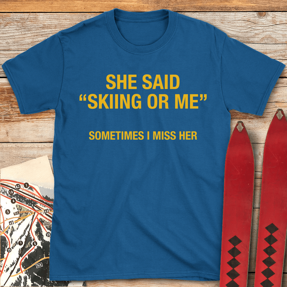 739 Skiing Or Me White - Royal